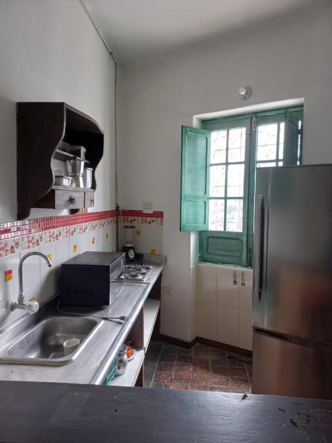 Mochileros Viajeros Pansiyon Bogotá Dış mekan fotoğraf
